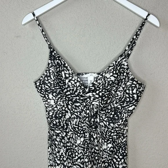 H&M Black and White Twist Front Abstract Print Spaghetti Strap Midi Dress Size M - Picture 2 of 12
